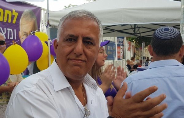 Ashdod : Eli Lahmani ouvre son bureau à la mairie pour recevoir le public !