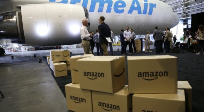 La flotte d’Amazon, livre dans le monde entier, son voyage commence à Tel Aviv !