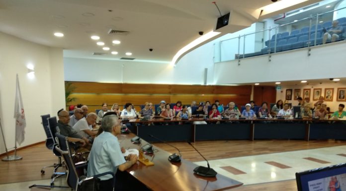 Ashdod : Autonomisation des banques numériques pour les personnes âgées