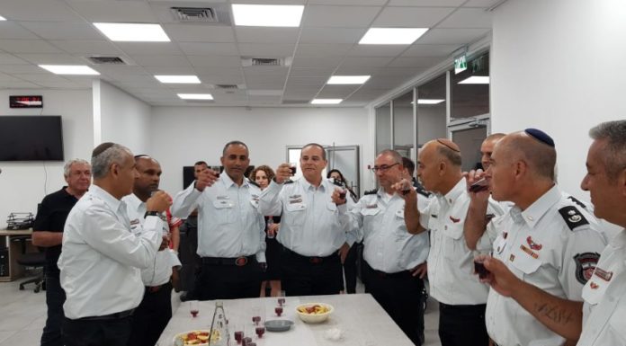 Ashdod : La caserne de pompiers fait peau neuve