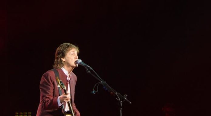 Paul McCartney se produira en Terre Sainte, rapporte un média israélien