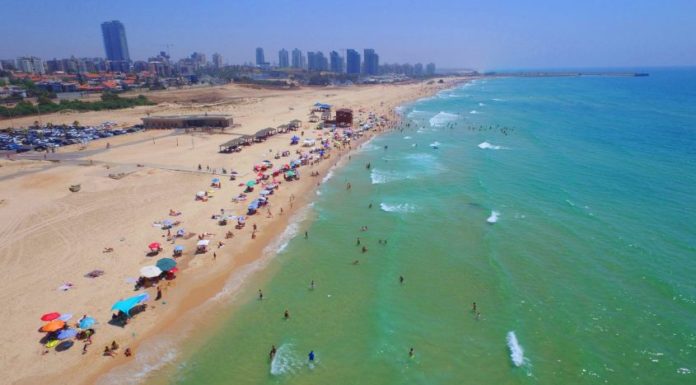 Le ministère de la Santé a interdit la baignade sur une nouvelle plage d’Ashdod