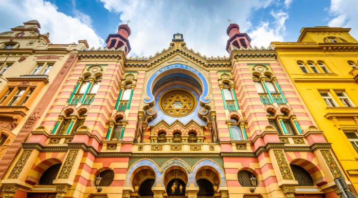 Visitez Prague avec « Voyager Casher pour découvrir le monde », 4 jours 3 nuits du 3 au 6 Mai 2020 à partir de 745 euros*