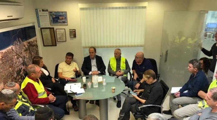 Résumé de la tempête d’Ashdod: la réunion d’urgence et la peur de l’évacuation des résidents