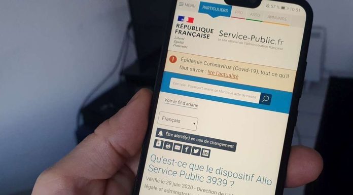 France : la fin des numéros surtaxés pour joindre les administrations