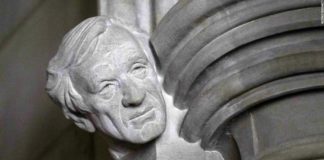 Le buste d’Elie Wiesel sera en bonne place dans la cathédrale nationale de Washington
