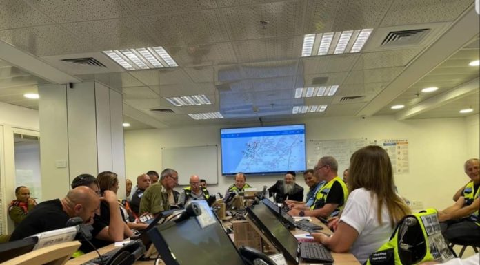 Ashdod : Le maire le Dr Yehiel Lasri fait le point avec toutes les équipes sécuritaires sur ces dernières heures
