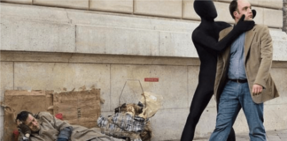 Différence et indifférence par Rony Akrich