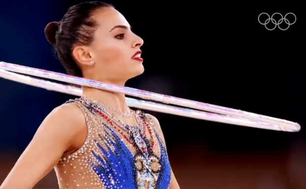 Linoy Ashram remporte la toute première médaille d’or olympique d’Israël en gymnastique rythmique