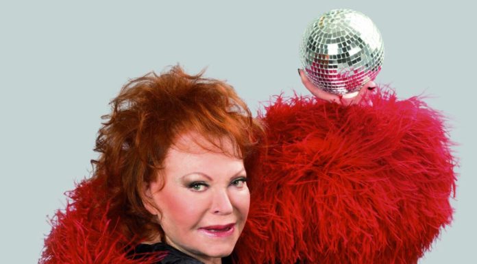 « La reine des nuits blanches » nous laisse des chansons et une leçon de vie. Regine nous a quitté a l’âge de 92 ans