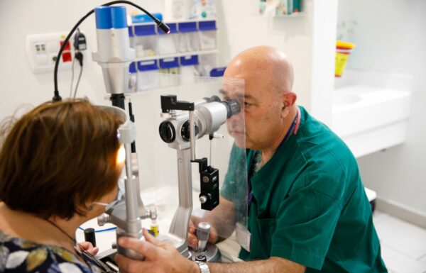 Augmentation spectaculaire du nombre de déficiences visuelles après le Corona selon une étude menée à l’hôpital public d’Assuta à Ashdod :