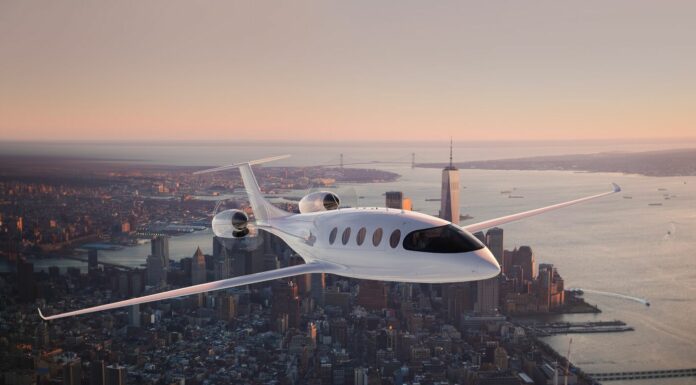 Autorisé à décoller : Israël fait voler le premier avion entièrement électrique au monde