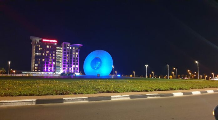 Ashdod : Éclairer la ville en bleu