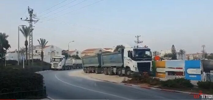 Anarchie : Le chantier de construction de la piscine du quartier Tet continue de représenter un danger pour les usagers de la route