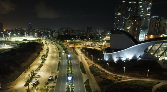 Illuminer la ville d’Ashdod : plus de 11 mille éclairages ont été remplacés par des leds à partir de 2022