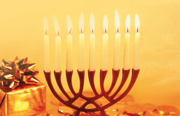 L’allumage des Nérot de ‘Hanoukka