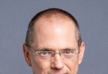 Des bourses d’études pour les étudiants vivant à Ashdod du ministère du Développement de la Périphérie, du Néguev et de la Galilée