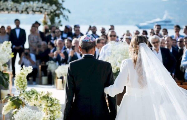 Personne ne l’avait anticipé : l’enveloppe de Gaza, Ashdod et Shoham bousculent la carte des mariages en 2025