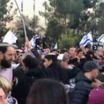 Politique – Quelle est la bonne direction ? par Caroline Elishéva REBOUH