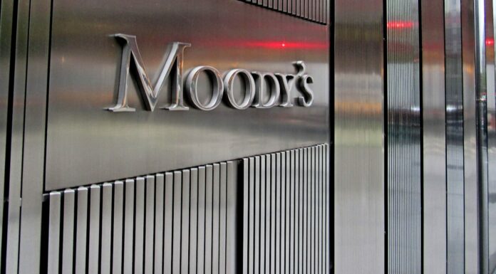 Moody’s réduit les perspectives de crédit d’Israël