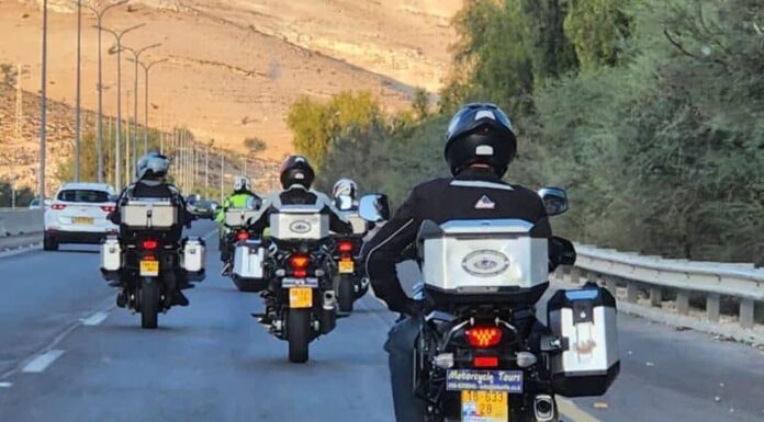 Visiter Israël à l’arrière d’une moto !