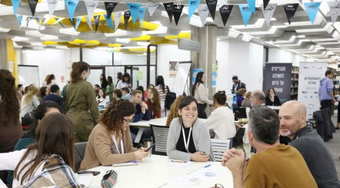 Les étudiants de l’Université de Tel-Aviv préparent l’Israël d’après-guerre