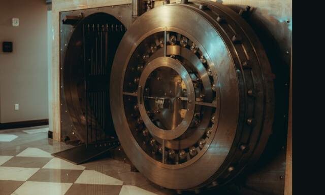 Israël – Chute des prix pour les locations sans chambre forte (mamad) par Arnaud Sayegh