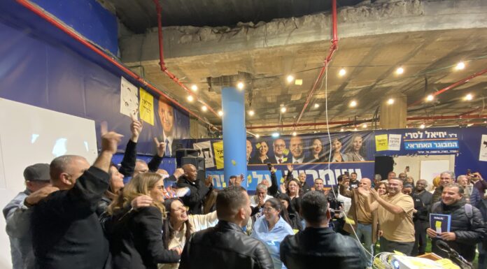 Résultats définitifs des élections municipales à Ashdod : le Maire et le conseil municipal – une immense victoire pour Yehiel Lasri