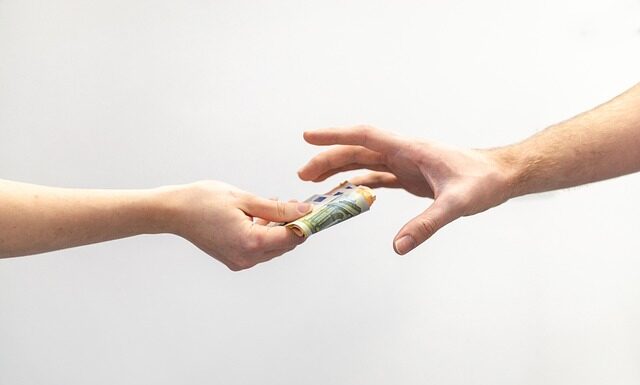 Nouveau record : Le salaire moyen en Israël a dépassé les 14.000 Ils !