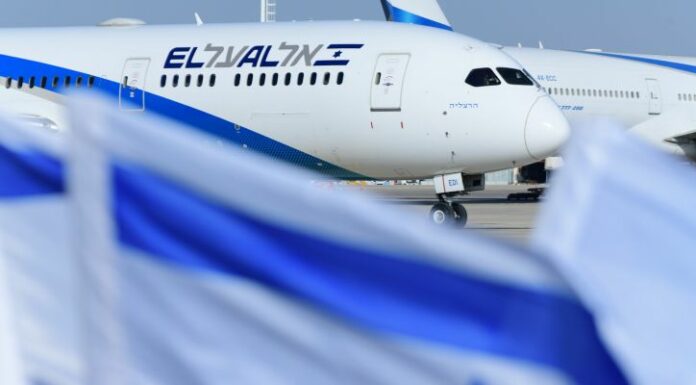 Israël – La crise des vols vers les USA est à son paroxysme et il n’est pas sûr qu’il y ait une solution à l’horizon
