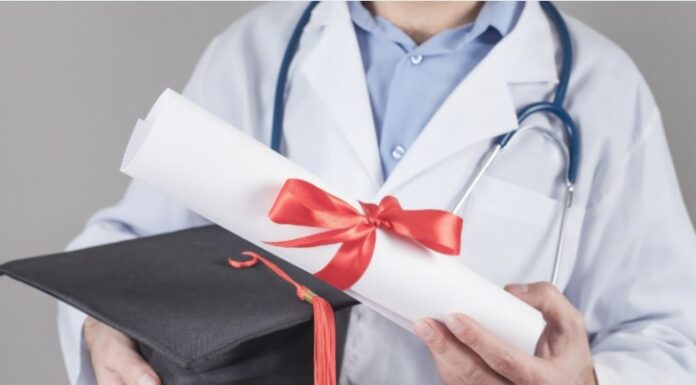 « La Knesset adopte le prolongement de l’amendement 4 : vers un avenir prometteur pour les professionnels de la santé »