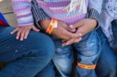 Qui adoptera les trois jeunes enfants d’Ashdod restés sans parents et les garder ensemble ?
