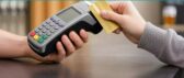 Isracard pour ses clients à l'étranger : sans frais, sans pression et avec une assistance 24 h/24 et 7 j/7