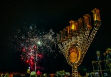 Défilés de lumière à Ashdod : une célébration de Hanoucca en hommage aux héros d’Israël ce 14 décembre 2025