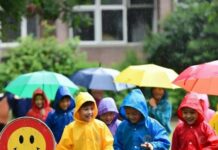 Yoav Kish interdit les téléphones en primaire : quand la réforme entrera-t-elle en vigueur ?