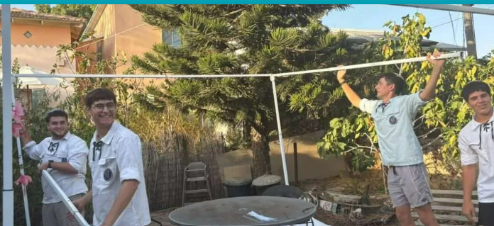 Besoin d’aide pour monter votre Soucca ? Bnei Akiva vous aide gratuitement partout en Israël