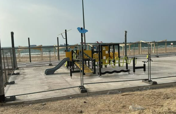 À Ashdod, la mer se vit toute l’année : une nouvelle aire de jeux à la plage Oranim